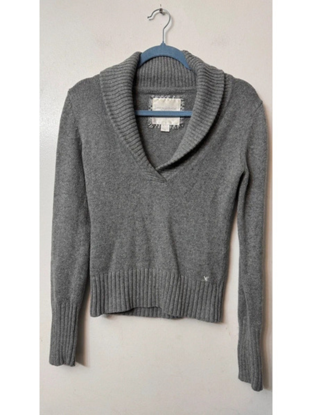 Vintage Y2K American Eagle Gray Shawl Collar Knit Sweater Medium